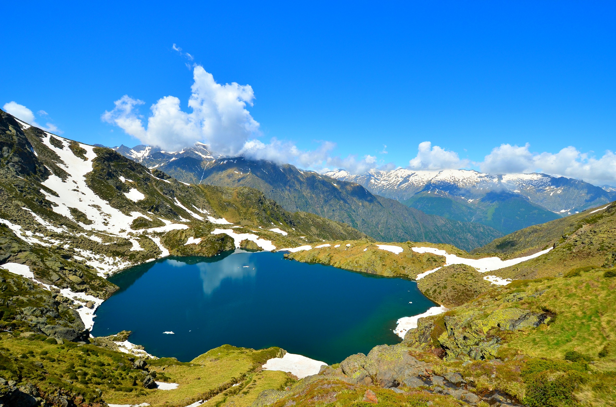 You are currently viewing Montagne : Les Alpes et les Pyrénées pour vos vacances !