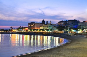 Lire la suite à propos de l’article Saint-Raphaël et Sainte-Maxime : pour des vacances dans le Var !